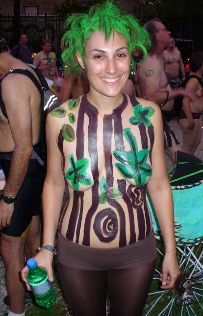 Recommended World Naked Bike Ride Chicago body painting.