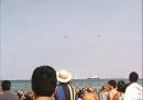 Air and water show. (click to zoom)