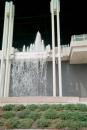 Fountain behind McCormick place. (click to zoom)
