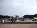 Buckingham Fountain distant. (click to zoom)