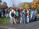 Graceland Cemetery: Gathering for final tour group. (click to zoom)