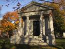 Graceland Cemetery: Mausoleum. M. Brand and R. Zeddies. (click to zoom)