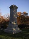 Graceland Cemetery: Obelisk. Spalding. (click to zoom)