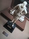 Lizzadro Museum: Henry IV carved of ivory. (click to zoom)