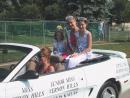 Vernon Hills Independence Day Parade: Beauty Queens. (click to zoom)