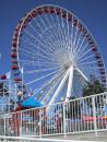 Navy Pier: Giant Ferris wheel. (click to zoom)